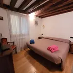 Boutique Apartment Ca\'Liz